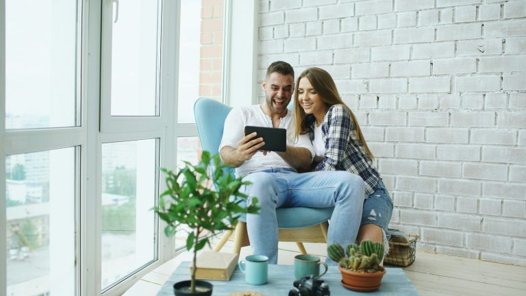 Plafond de ressources de la loi Pinel : comparaison avec le dispositif Duflot